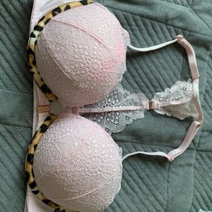 Light Pink Lacey slight Push-up Bra